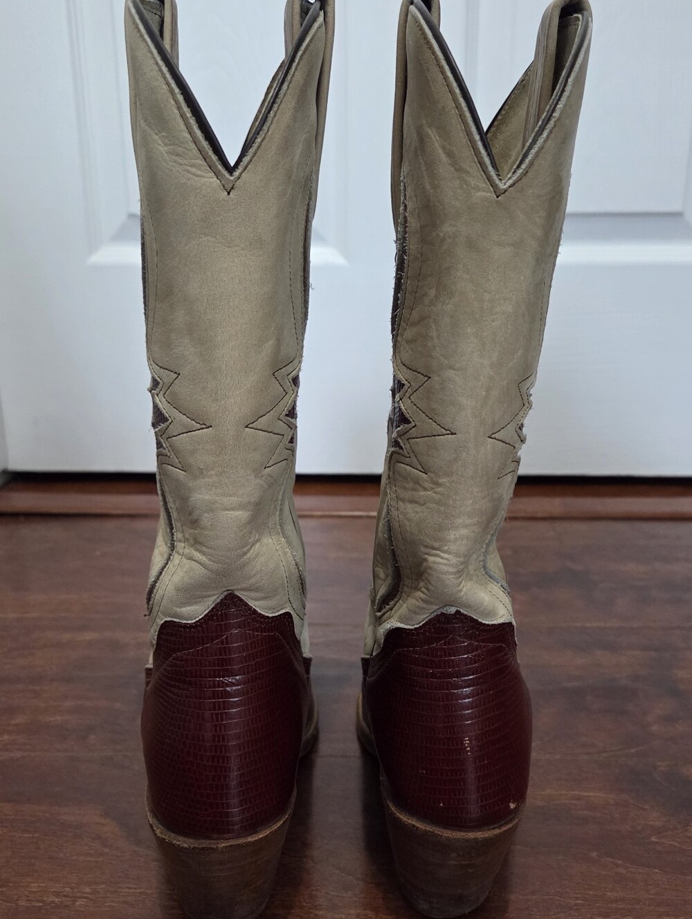 VTG Frye Boots Womens Two-Tone Red Lizard Leather Heeled Inlay Western Size 5.5 - Picture 6 of 13